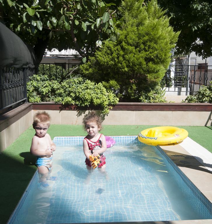 Selen Apart İçmeler Luaran gambar