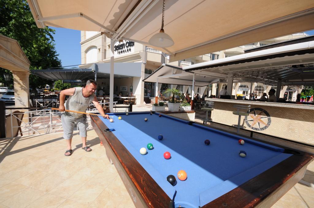 Selen Apart İçmeler Luaran gambar