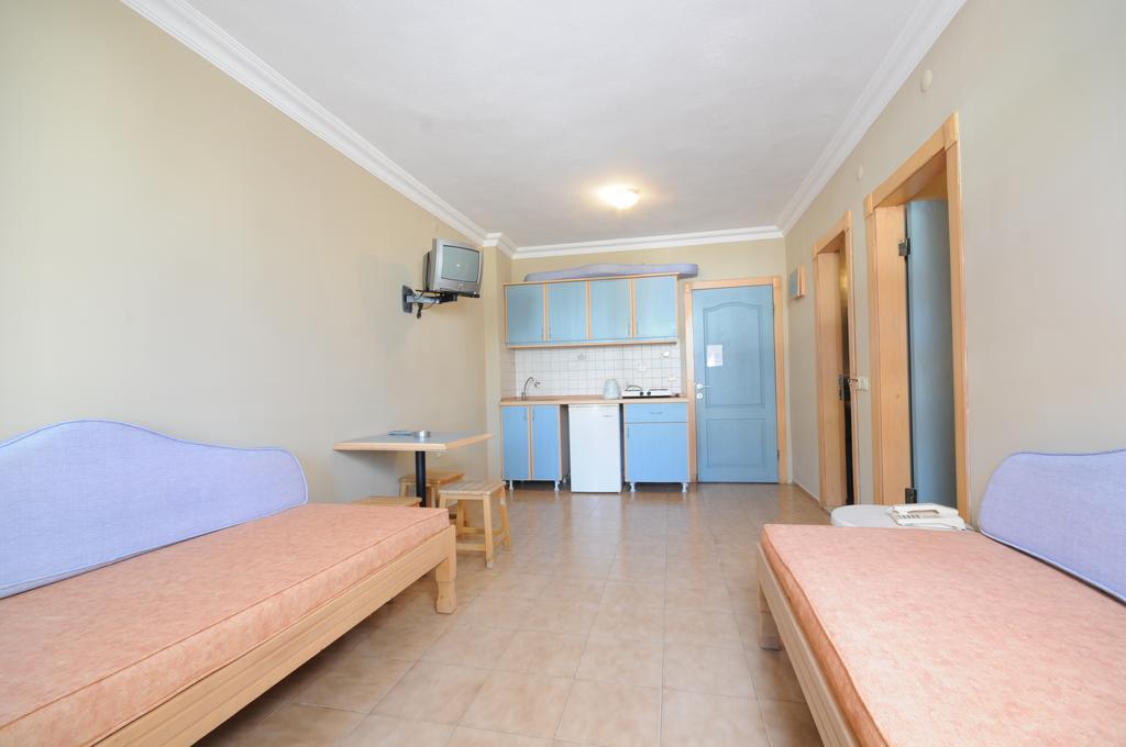 Selen Apart İçmeler Luaran gambar