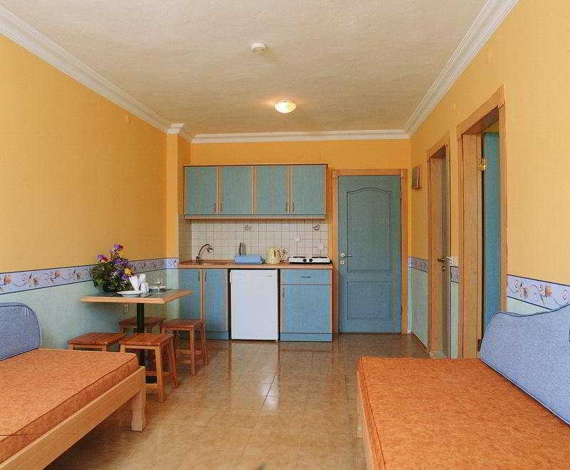 Selen Apart İçmeler Luaran gambar