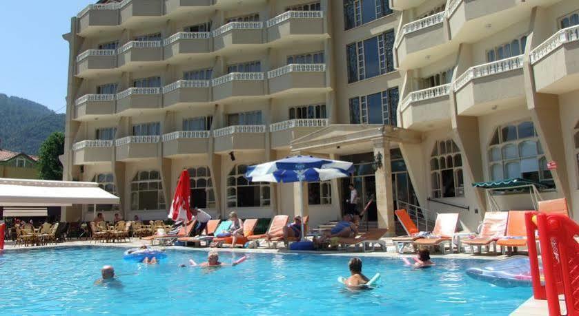 Selen Apart İçmeler Luaran gambar